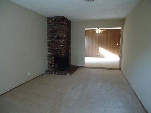 2nd image of 3501 Grant Park Dr