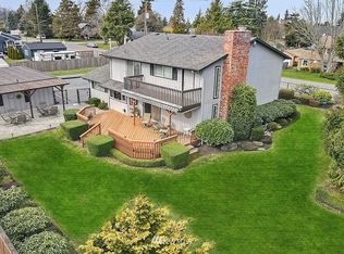 1011 SW 162nd St, Burien, WA 98166