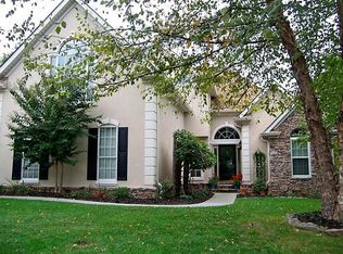 2109 Stockbridge Ln, Knoxville, TN 37909