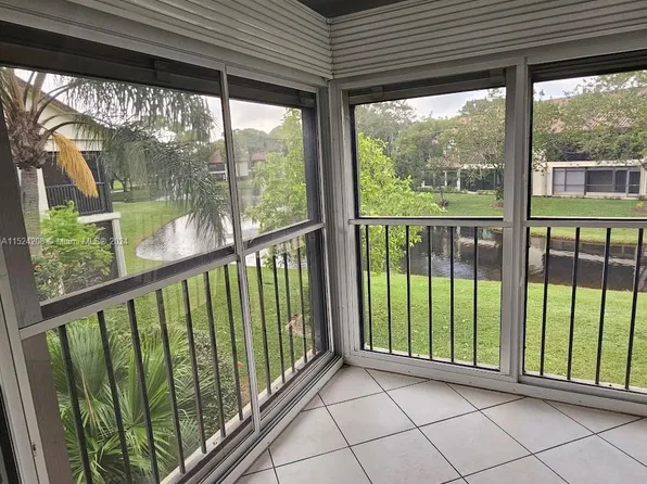 3435 Jog Park Dr #3435, Lake Worth, FL 33467