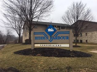 8737 Green Willow St APT 1, Brighton, MI