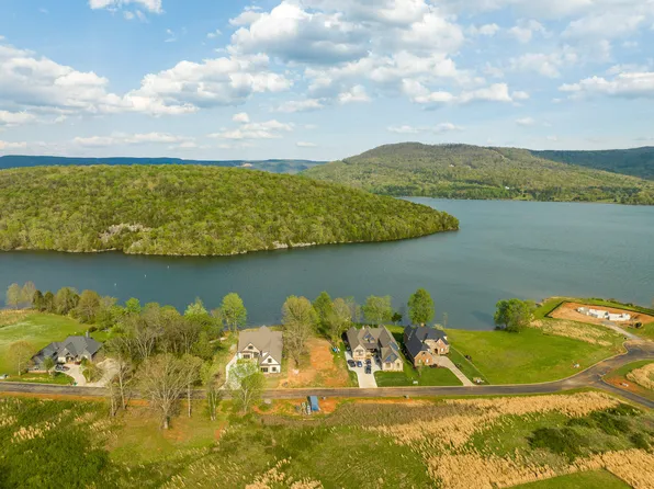 175 Edgewater Way, Jasper, TN 37347