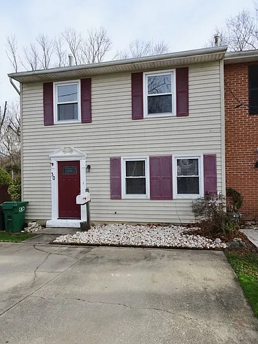 30 Avondale St Photo 1