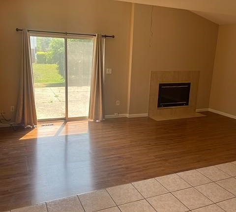 4th image of 27649 Westcott Crescent Cir