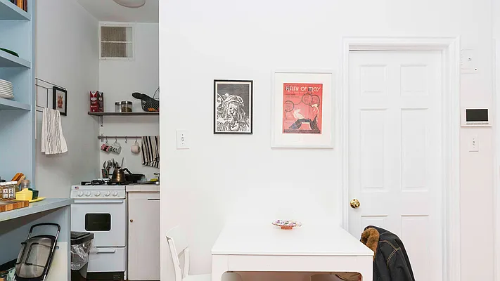 Rented by Nooklyn NYC LLC | media 19