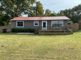 1821 E 13th St, Ada, OK 74820