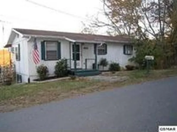 Mountain Dr, Sevierville, TN 37876