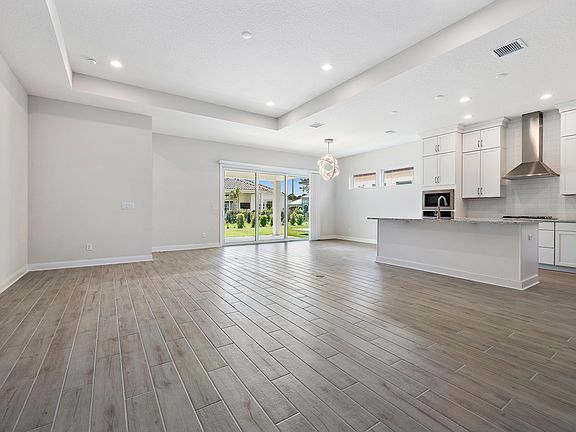 3rd image of 12613 Costas Way