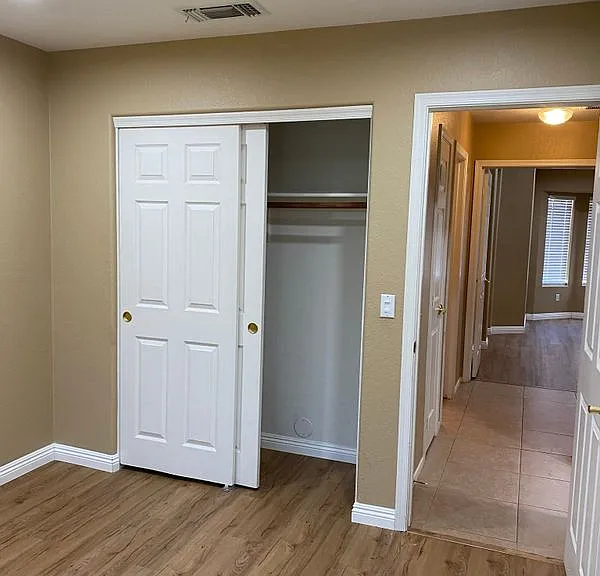 8656 W Willow Ave — Photo 6
