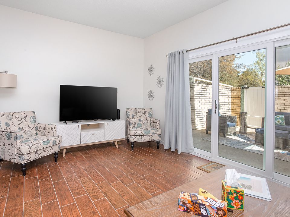 1st image of 4701 N Kings Hwy APT 8