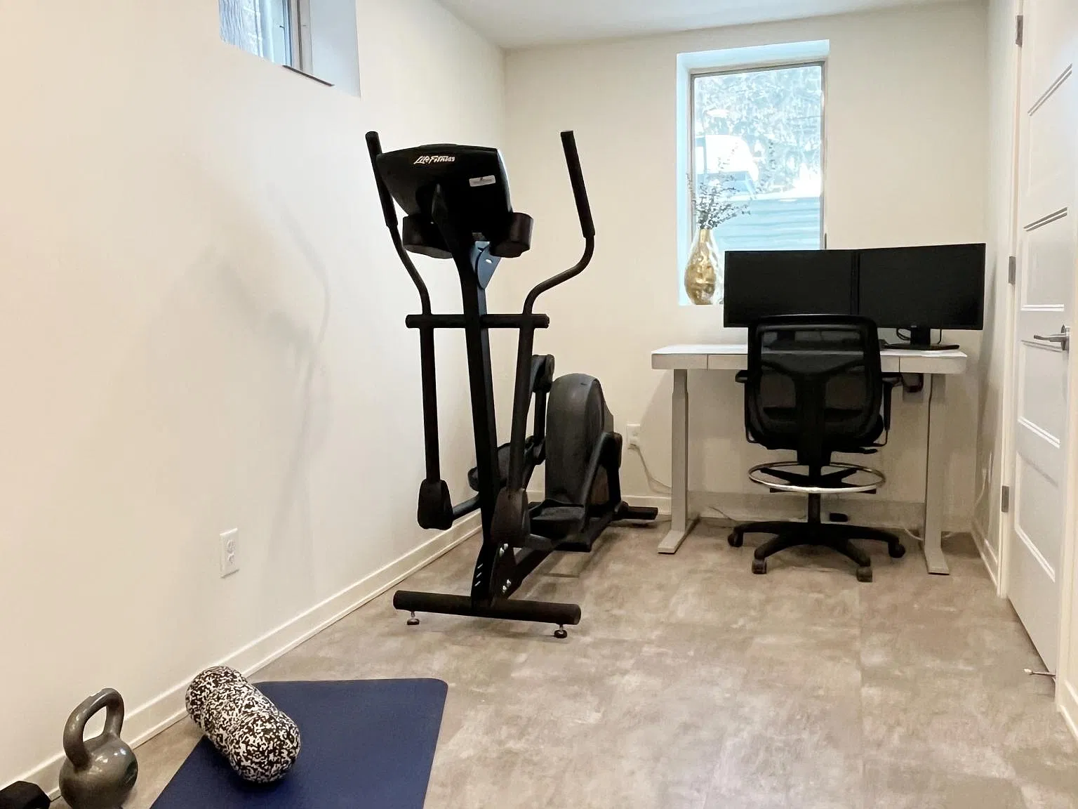 3 bed, 1600 sqft, $2,500 — Photo 4