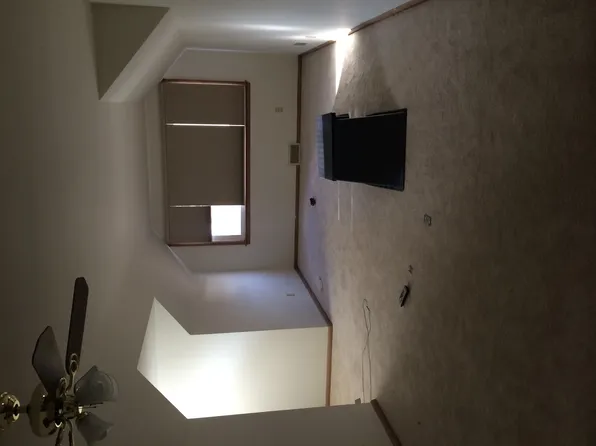 4834 N 91st St, Milwaukee, WI 53225