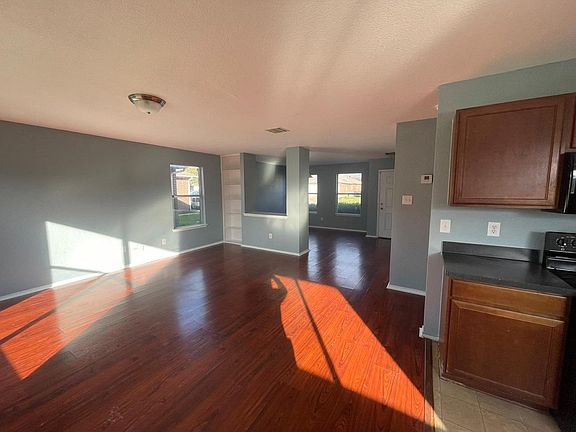 5th image of 8637 Boswell Meadows Dr