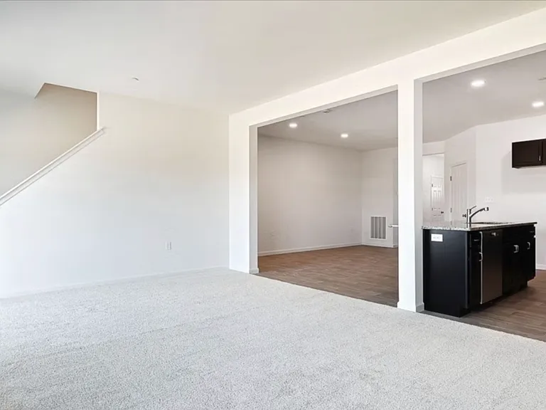 7882 Briarwood Dr — Photo 14