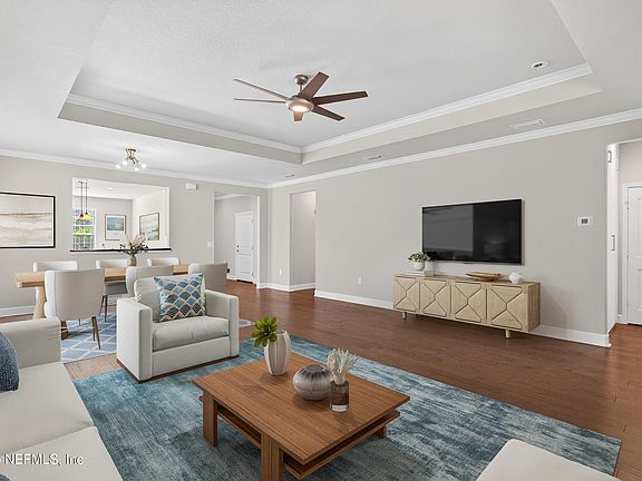 5th image of 203 WOODHURST Drive