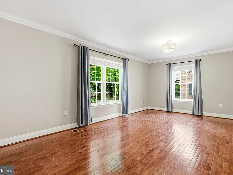 6410 Blarney Stone Ct — Photo 10