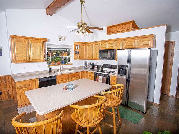 3rd image of 17635 Sennett Dr