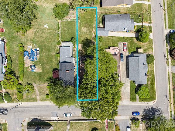 3rd image of 39 Bartlett St