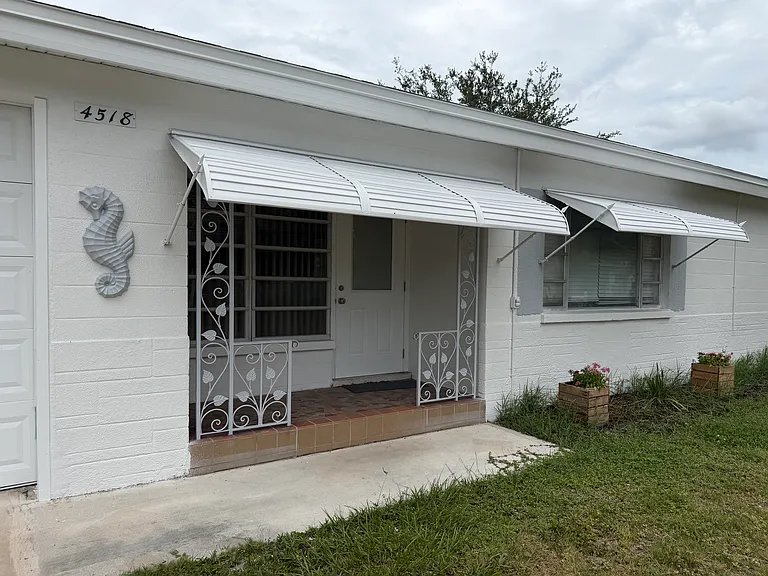 4518 Groveland St — Photo 2