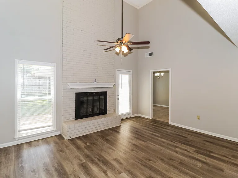 8631 Debbie Kay Ln — Photo 5