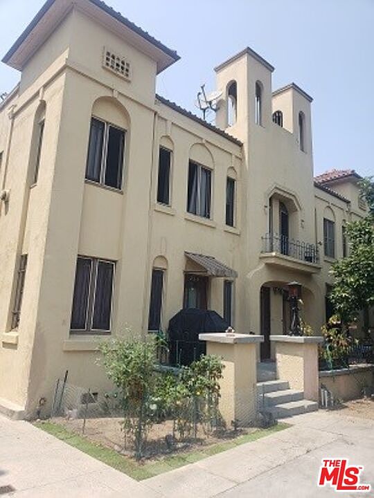 1st image of 231 S New Hampshire Ave