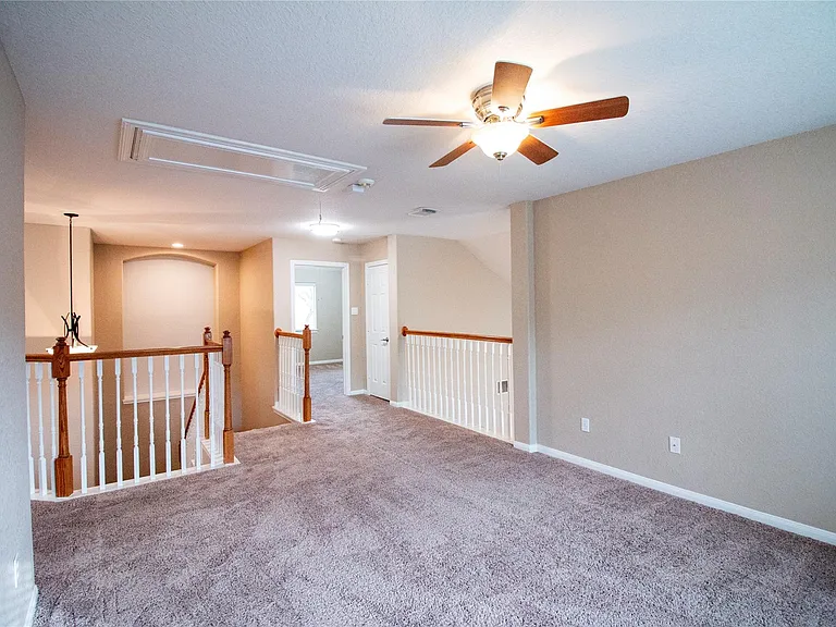 3318 Shadowcrest Ct — Photo 10