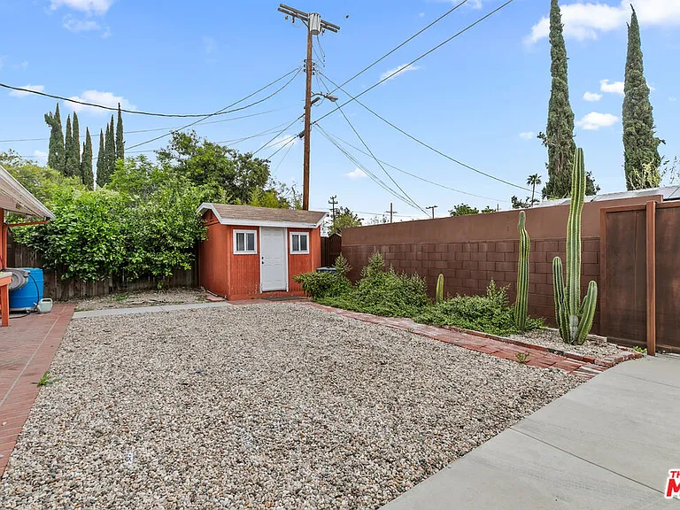 6742 Sunny Brae Ave — Photo 51