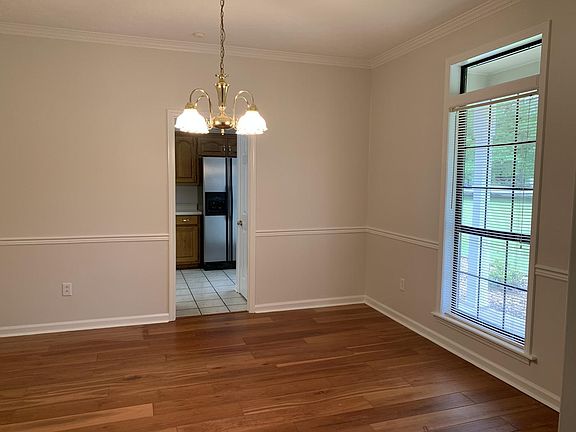 5th image of 125 Mallard Ln