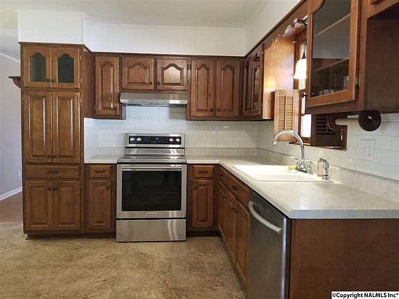 5th image of 1209 Fletcher Ave SW