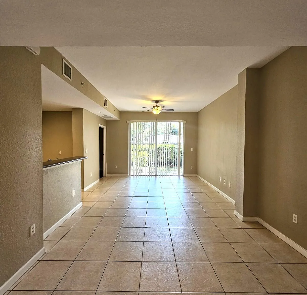 2 bed, 2.0 bath, 844 sqft, $1,850 — Photo 1
