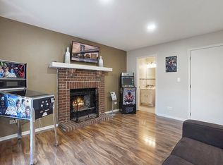 2323 Woodview Ln #Id1285057p, Naperville, IL 60565