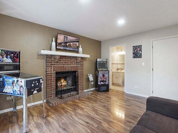 2323 Woodview Ln #Id1285057p