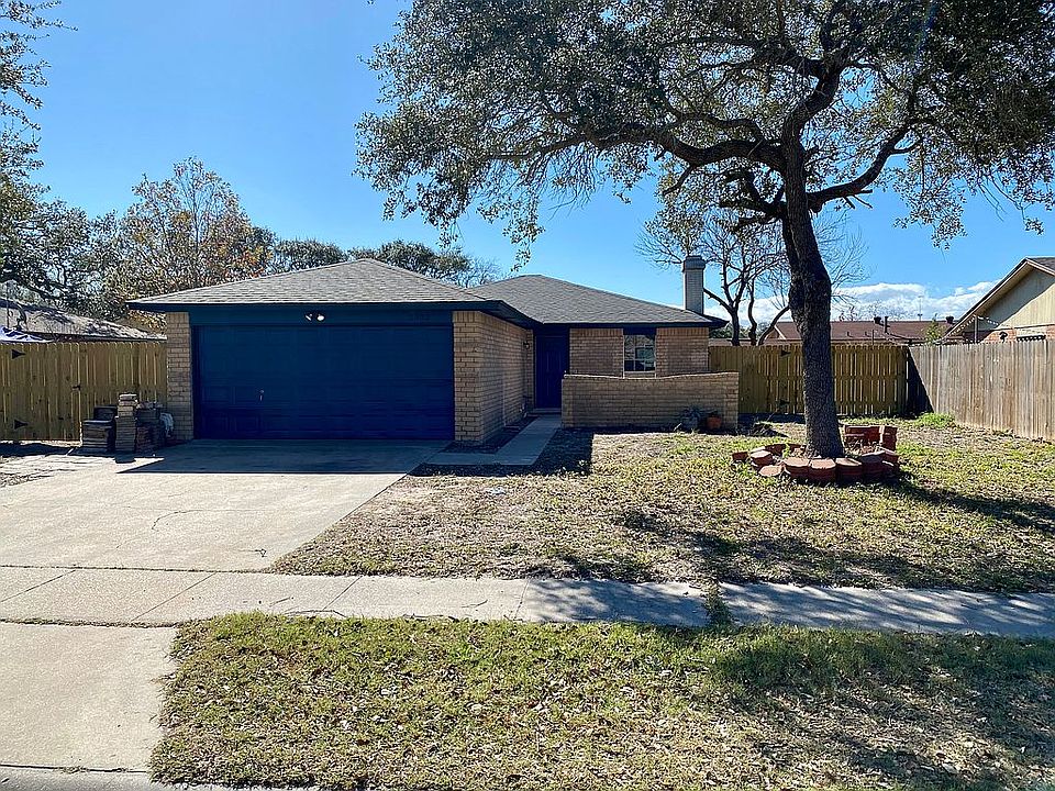 1st image of 2372 Redwood Ln
