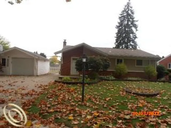 26560 Kendall Ct, Redford, MI 48239