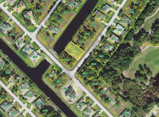 3 Medalist Cir, Rotonda West, FL 33947