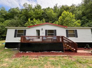 663 Sol Hollow Rd, Manchester, KY 40962