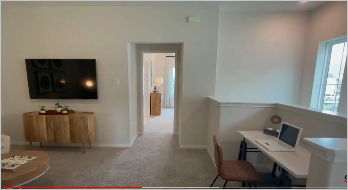 3 bed, 2.5 bath, 1725 sqft, $2,686 — Photo 4