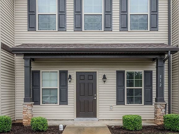 2nd image of 512 El Dorado Dr