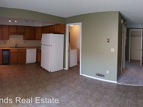 5th image of 1719 E Park Ave
