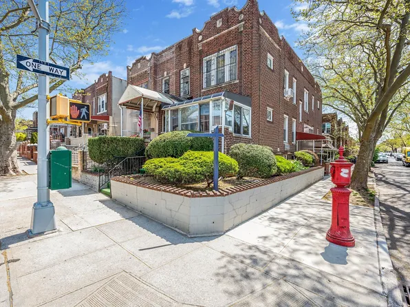 7902 32nd Avenue, East Elmhurst, NY 11370