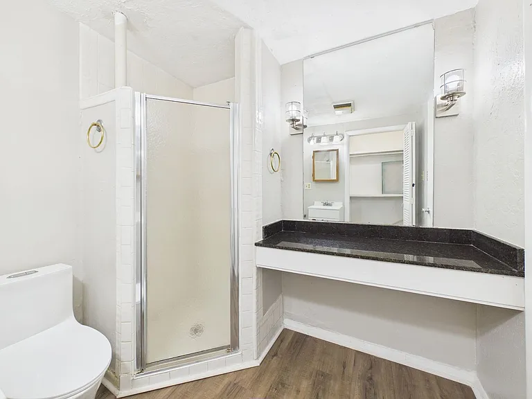 1307 NW Maple Ave — Photo 14