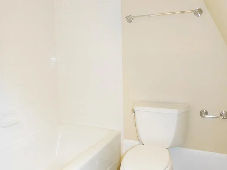 100 Allandale St #A — Photo 24