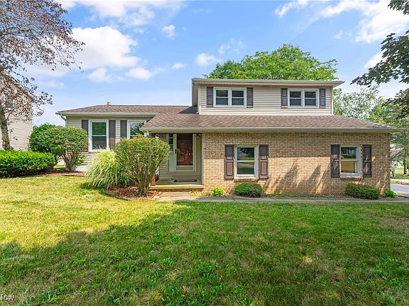 2nd image of 1334 Valley View Dr
