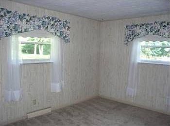 4th image of 589 Merrick Dr