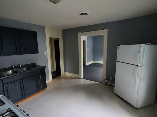 931 Home Ave #B, Fort Wayne, IN 46807