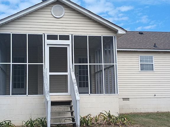 5th image of 124 Briar Creek Dr