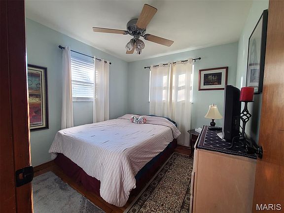 3rd image of 2418 Spencer Ave #A