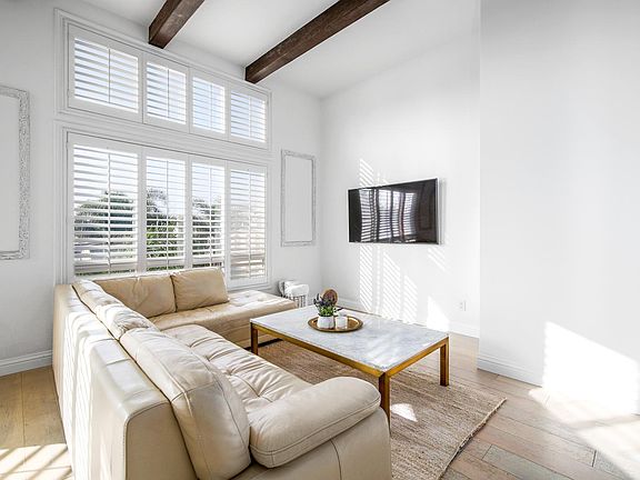 3rd image of 320 S Willaman Dr Penthouse 12