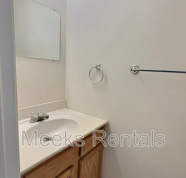 110 Botley Ln #7 — Photo 8