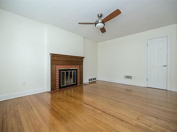 5th image of 8912 Harrison Ave